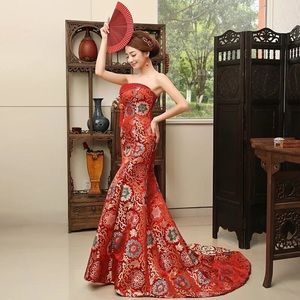 Chinese red embroidery mermaid dress size S never worn